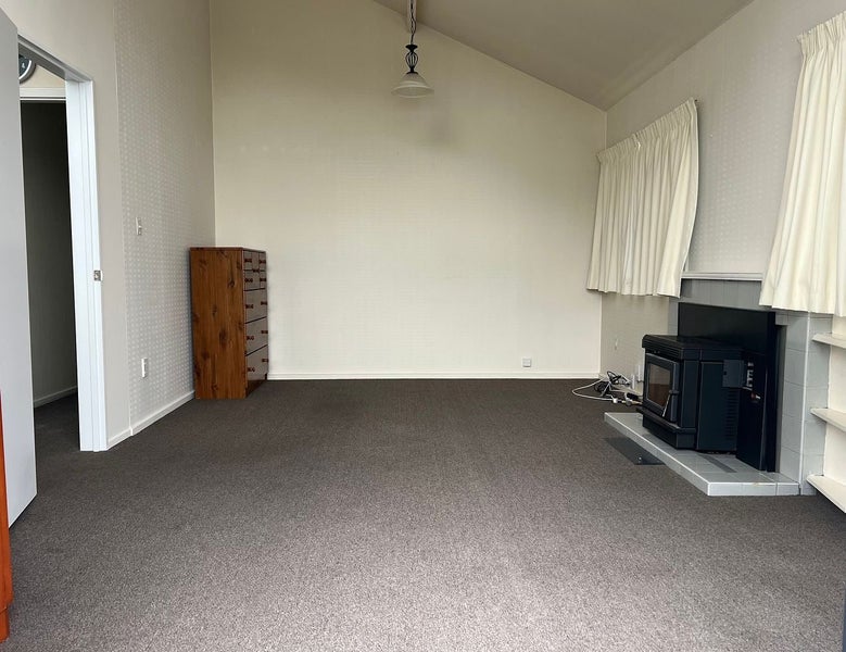 1/129 Glandovey Road, Strowan, Christchurch - Carousel 2