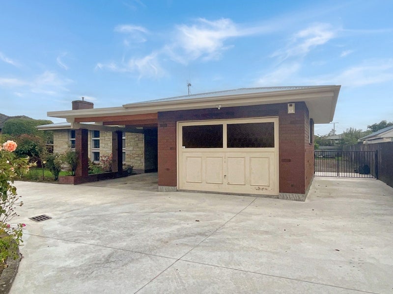 15 College Street, Awapuni, Palmerston North - Carousel 16