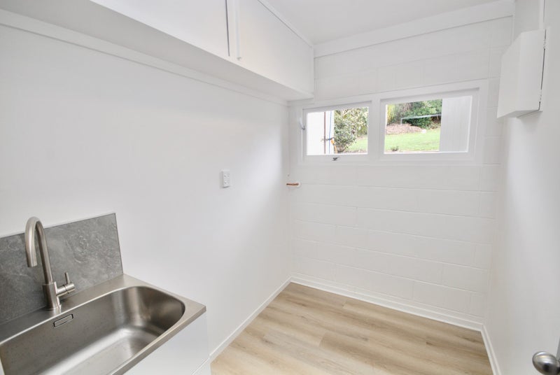 3/4 Rangitoto Terrace, Milford, Auckland - Carousel 13