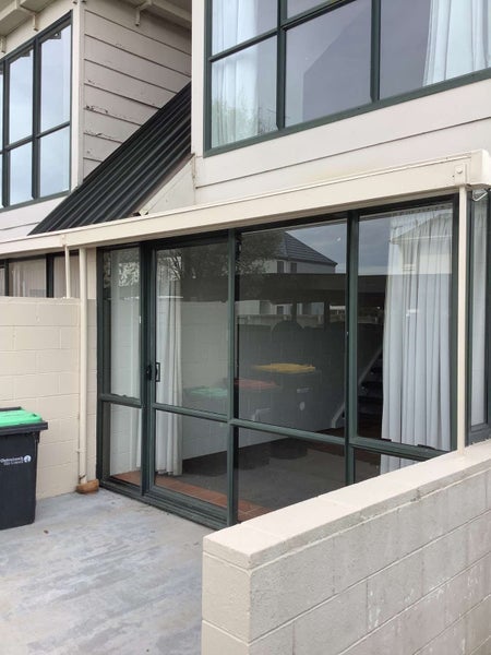 2/86 Picton Avenue, Riccarton, Christchurch - Carousel 2
