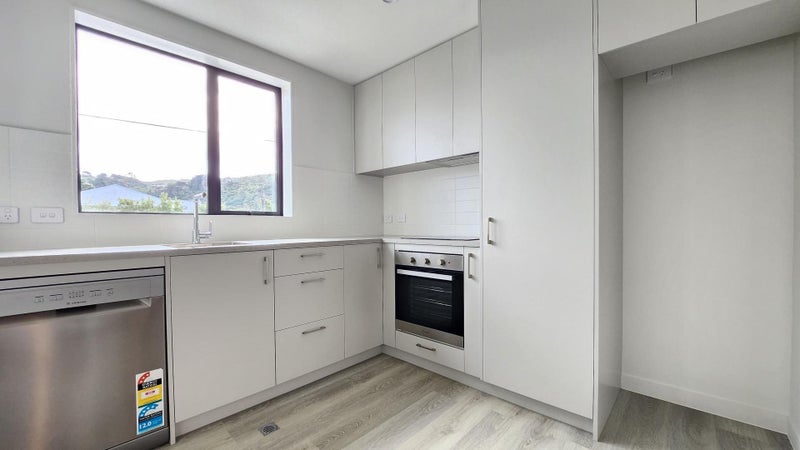 3/130 Richmond Street, Petone, Lower Hutt - Carousel 2