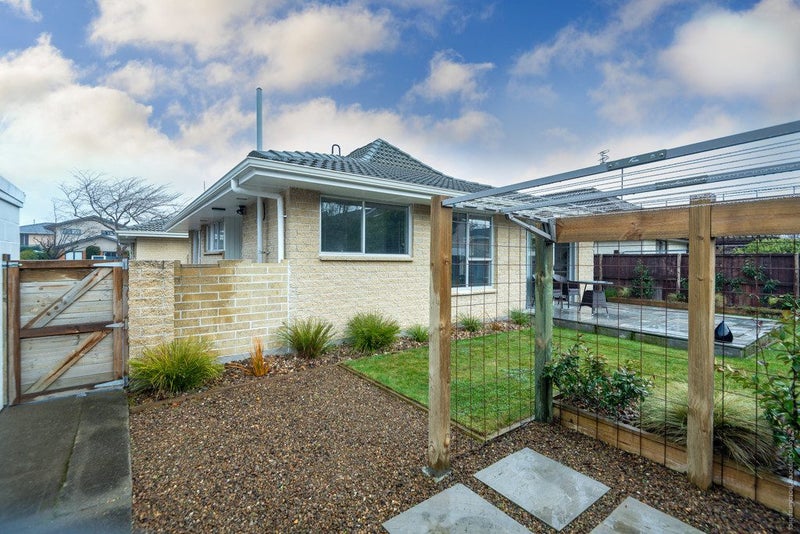 16B Broadfell Avenue, Avonhead, Christchurch - Carousel 28