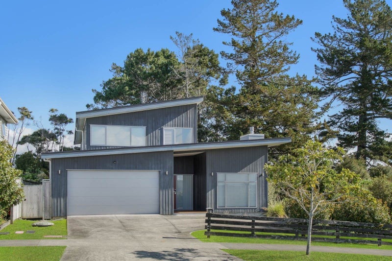 60 Bankside Road, Silverdale, Auckland - Carousel 1