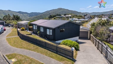 20 Jasmine Grove, Maungaraki, Lower Hutt - Carousel 1