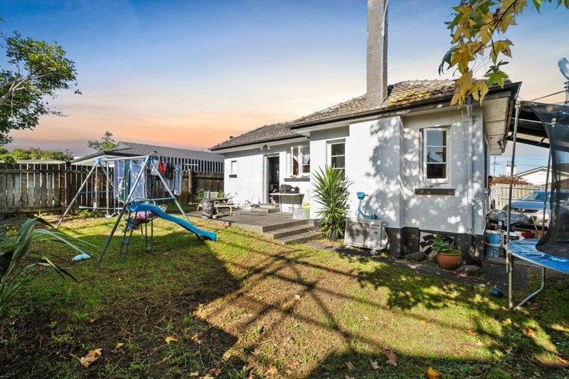 1/3 James Road, Manurewa, Auckland - Carousel 1
