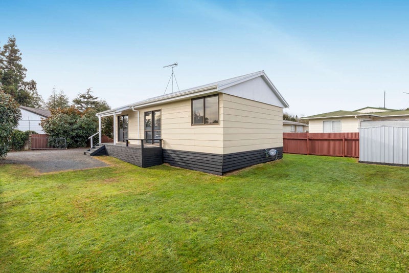 67A Kahikatea Drive, Melville, Hamilton - Carousel 2