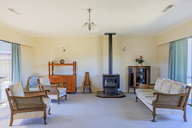23 Avondale Road, Taradale, Napier - Carousel 1
