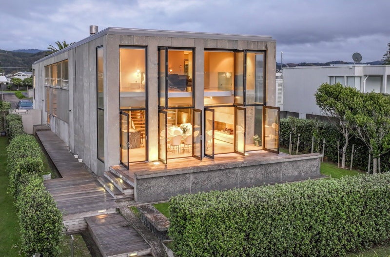 220B Beverley Terrace, Whangamatā - Carousel 1