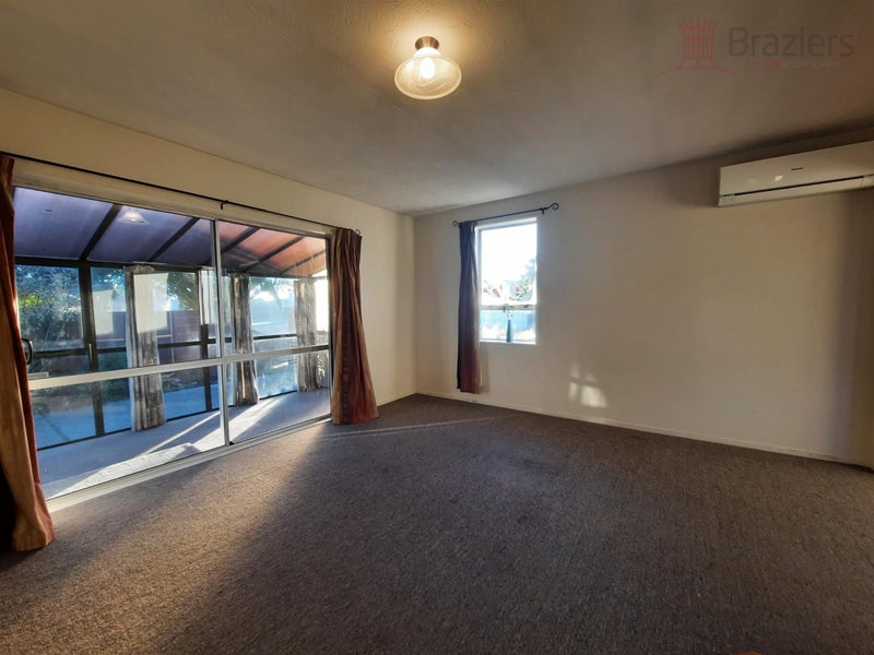37 Donnington Street, Parklands, Christchurch - Carousel 2