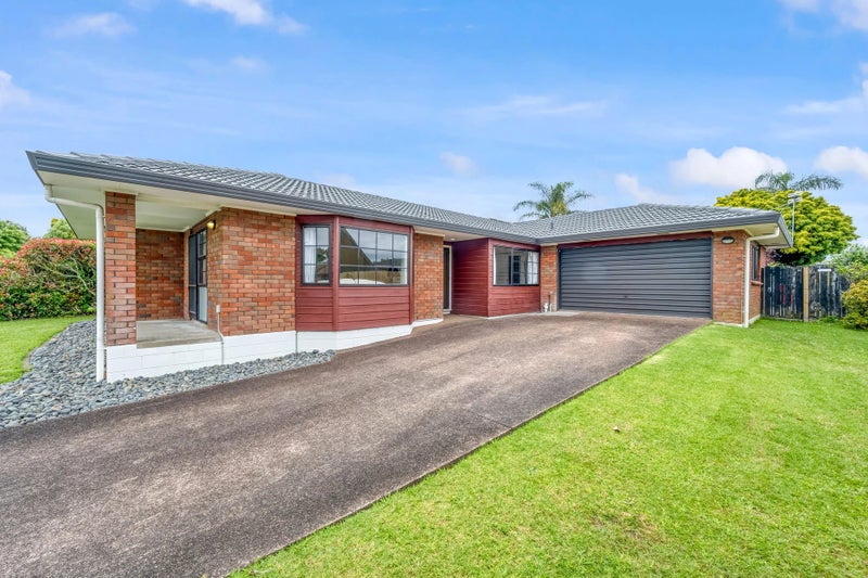 14 Golfland Drive, Golflands, Auckland - Carousel 2