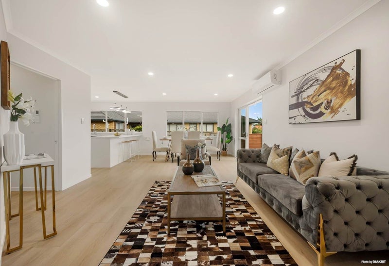 10 Darimouth Place, Albany, Auckland - Carousel 2