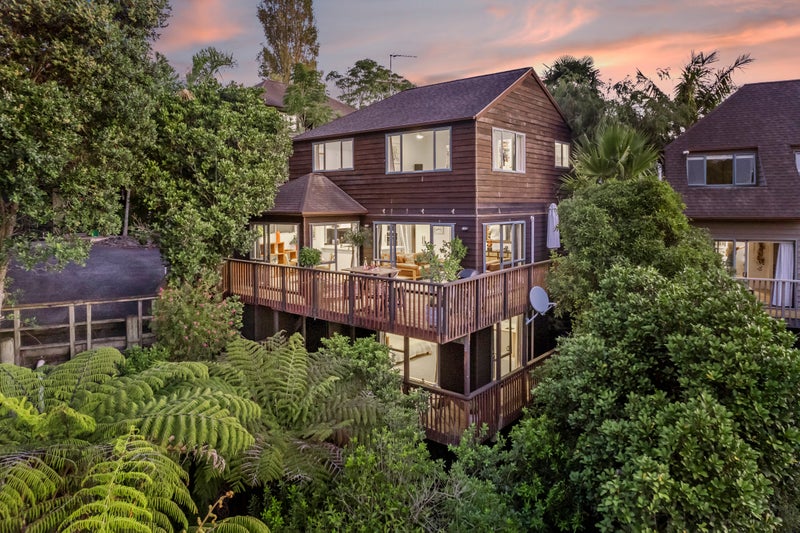 158B Gowing Drive, Meadowbank, Auckland - Carousel 2