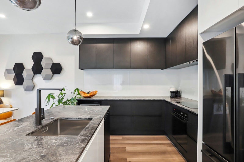 18 Wikner Lane, Hobsonville, Auckland - Carousel 1