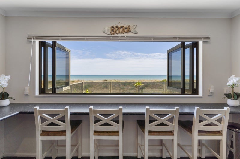 9 Mariri Place, Waitarere Beach, Levin - Carousel 2