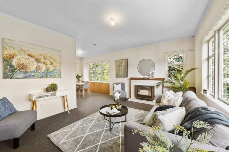 4 Bracken Road, Newlands, Wellington - Carousel 2