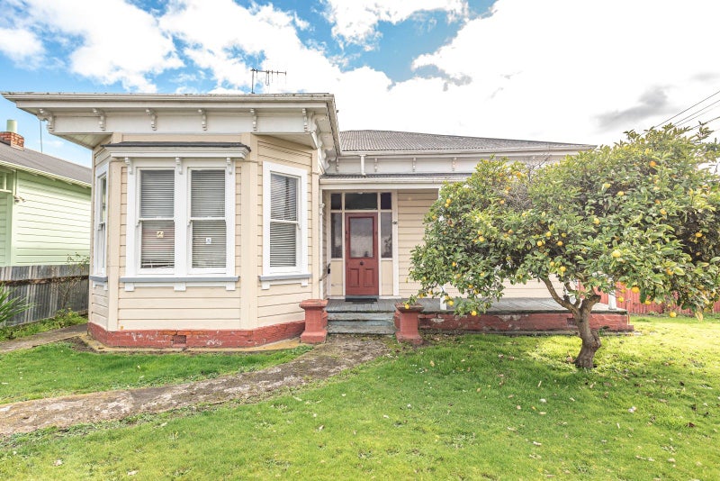 66 Glasgow Street, Whanganui, Whanganui - Carousel 1