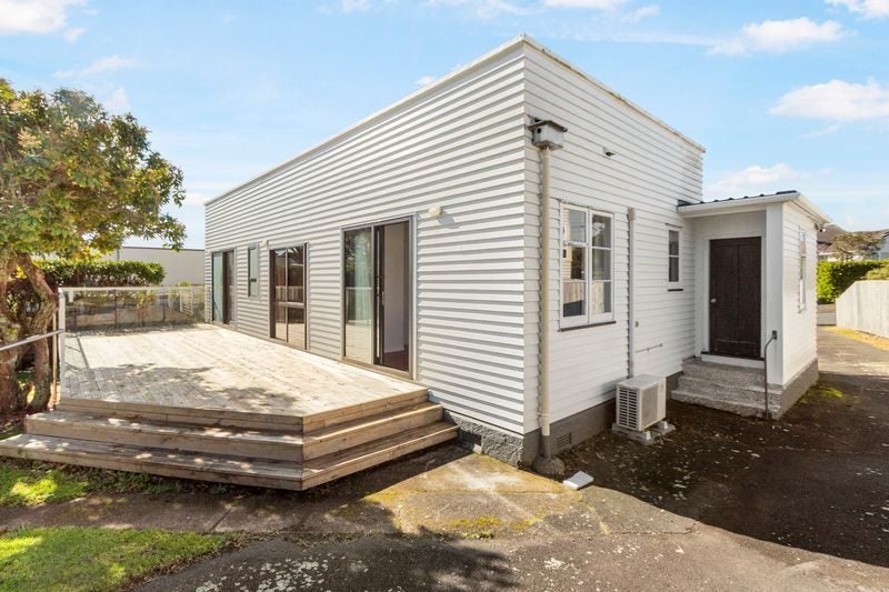 26 Kawau Road, Greenlane, Auckland - Carousel 14