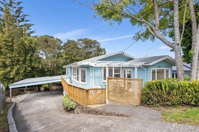 88 Willerton Avenue, New Lynn, Auckland - Carousel 1