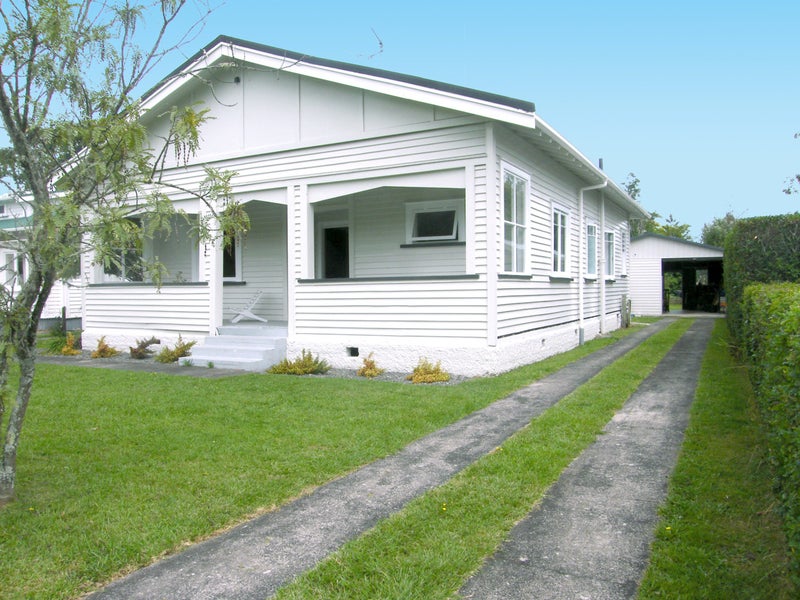 7 St Winifreds Avenue, Hamilton East, Hamilton - Carousel 1