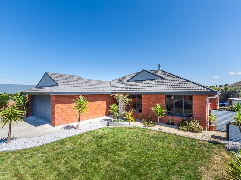 23 Boston Parade, Kelvin Grove, Palmerston North - Carousel 1