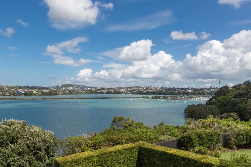 139D Paritai Drive, Orakei, Auckland - Carousel 2