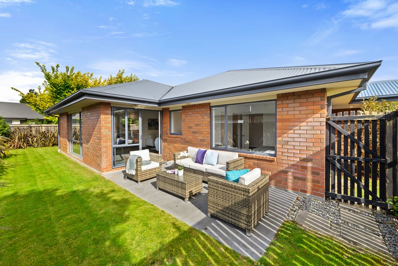 1 Antonia Place, Aidanfield, Christchurch - Carousel 1