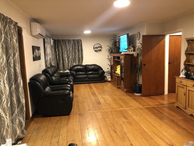 16 Boyd Grove, Naenae, Lower Hutt - Carousel 1