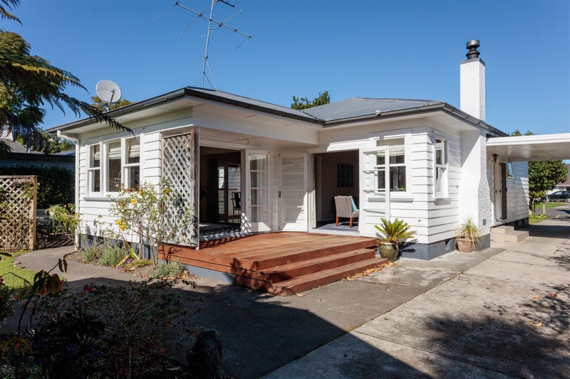 5 Central Street, Whataupoko, Gisborne - Carousel 1