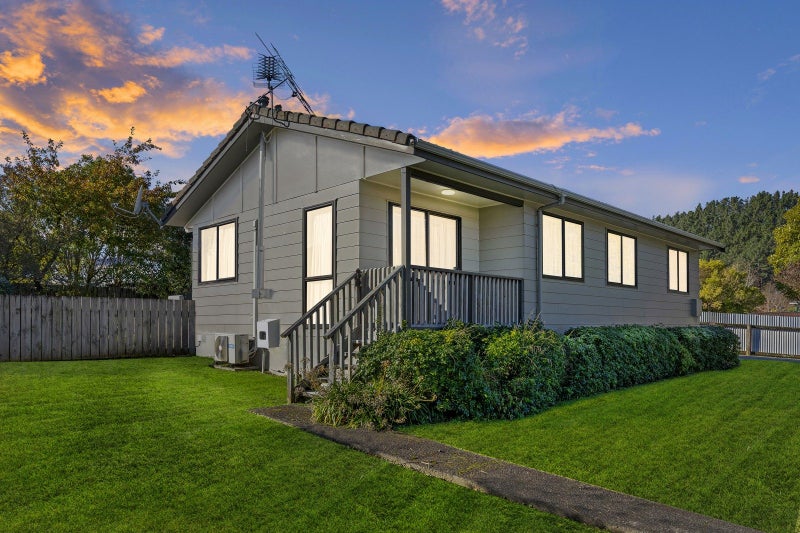 17 Topaz Street, Birchville, Upper Hutt - Carousel 2