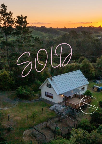 9 Selman Road, Dairy Flat, Albany - Carousel 1