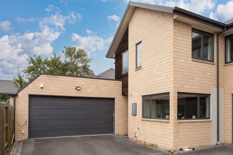 15C Burdale Street, Riccarton, Christchurch - Carousel 1