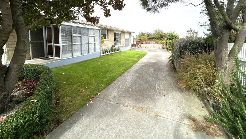 26 Burn Street, Holmes Hill, Oamaru - Carousel 2