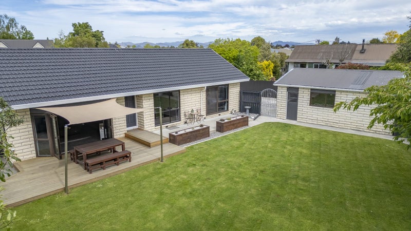 7A Factory Road, Belfast, Christchurch - Carousel 1