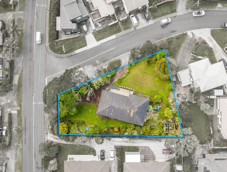491 Beach Road, Murrays Bay, Auckland - Carousel 1