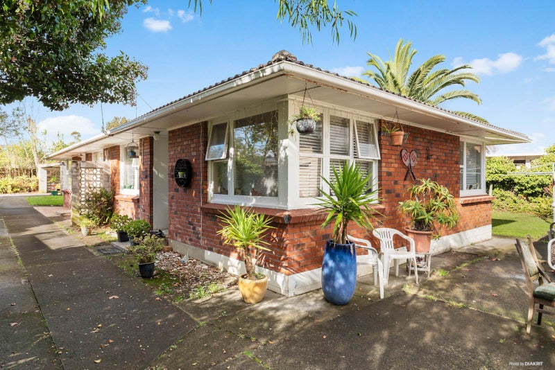 2/53 Cardiff Road, Pakuranga, Auckland - Carousel 2