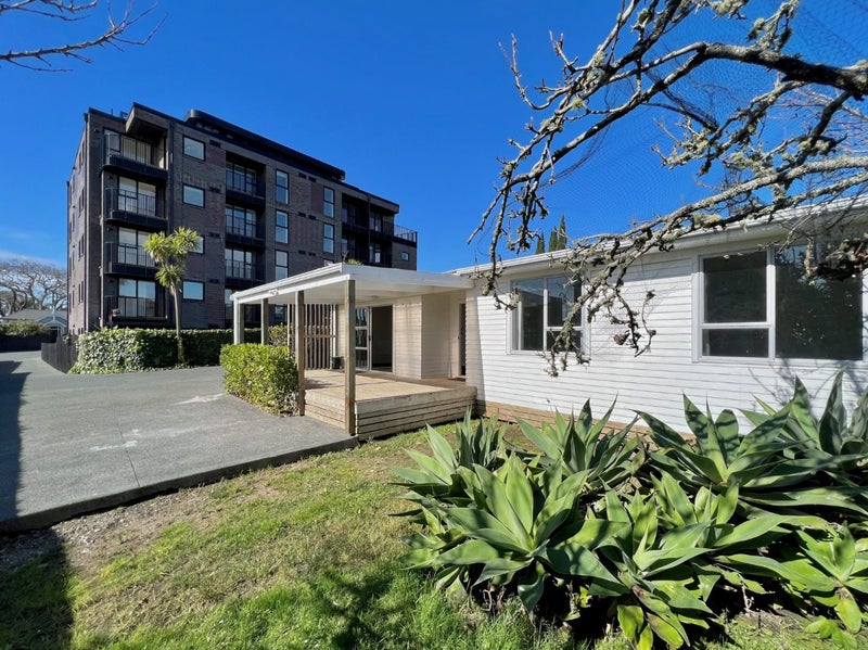 2B Finch Street, Morningside, Auckland - Carousel 19