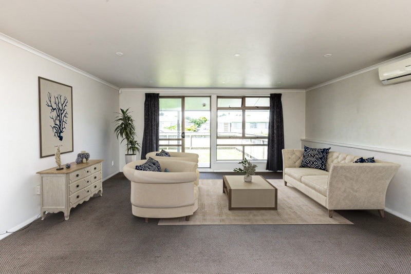 8 Merton Crescent, Pirimai, Napier - Carousel 1