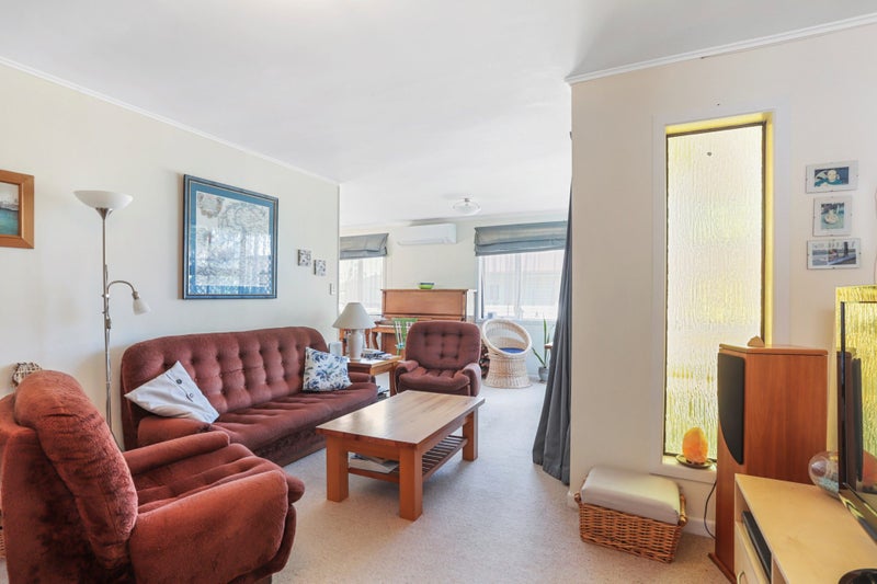 37 Holbrook Street, Blockhouse Bay, Auckland - Carousel 13