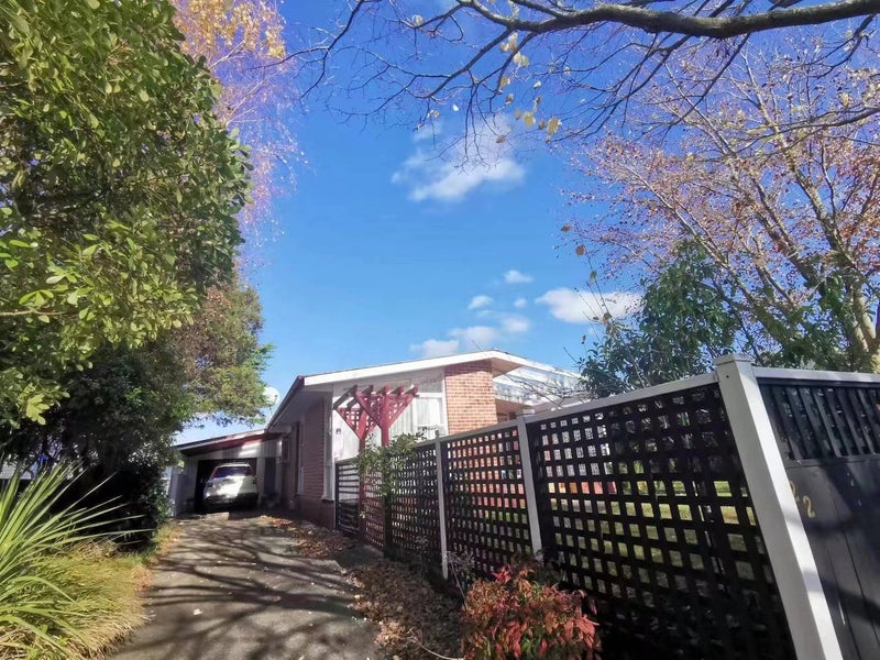 22 Surrey Crescent, Hokowhitu, Palmerston North - Carousel 1