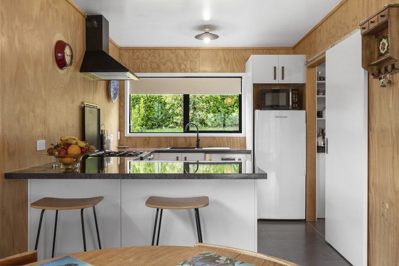 37 Whitaker Street, Te Aroha, Te Aroha - Carousel 2