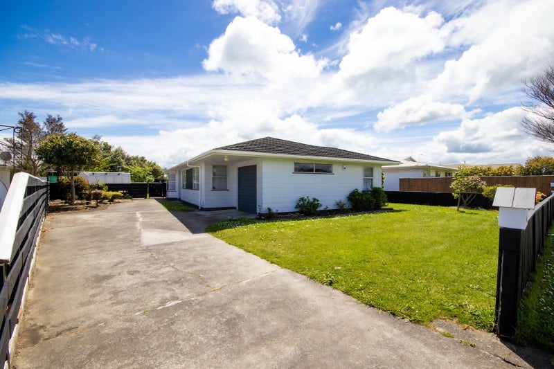 104 Fairs Road, Milson, Palmerston North - Carousel 1