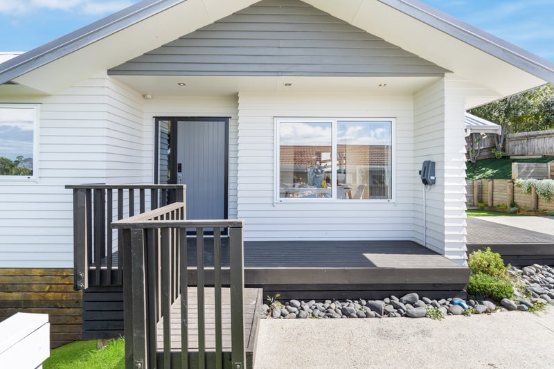 2/55 Verran Road, Birkenhead, North Shore City - Carousel 1