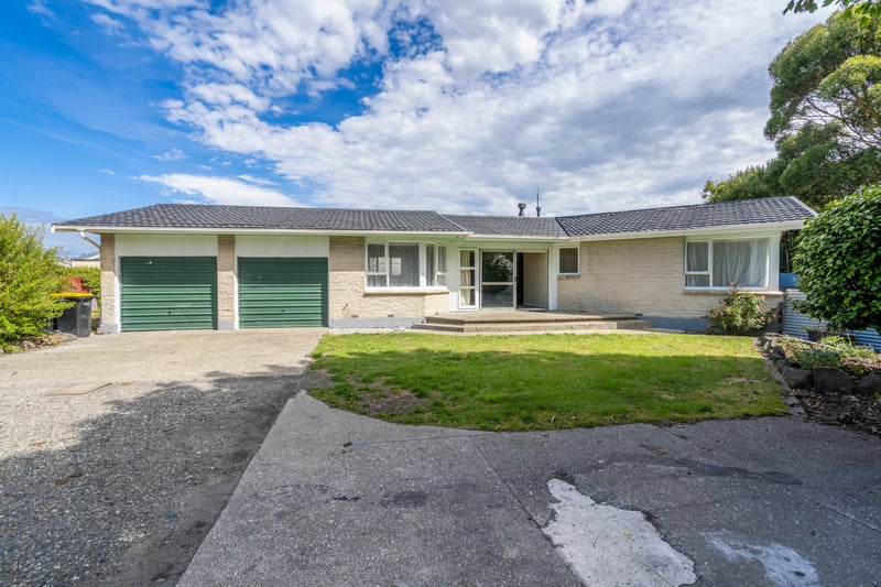 235 Nelson Street, Strathern, Invercargill - Carousel 1