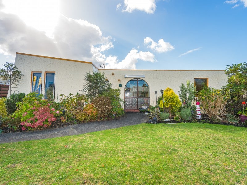 15 Akepiro Place, Tawhero, Whanganui - Carousel 1