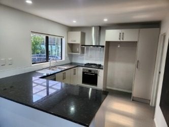 27G Rehia Road, Massey, Auckland - Carousel 2