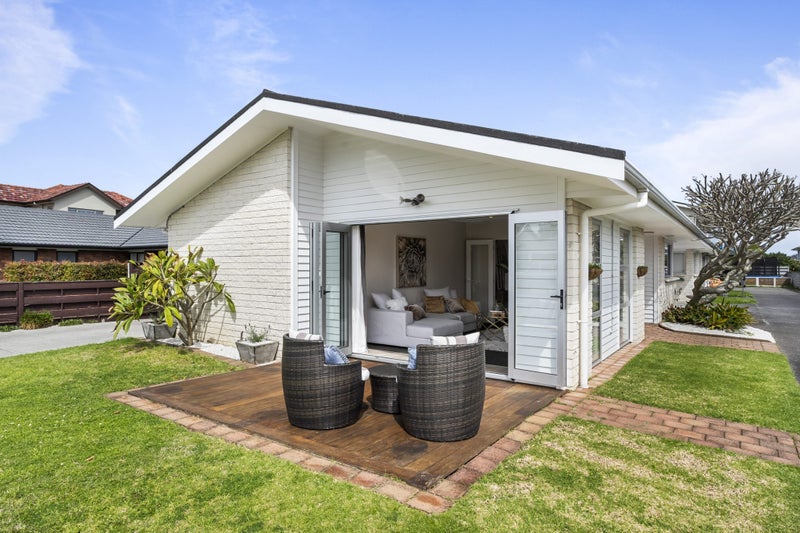 1/23 Hattaway Avenue, Bucklands Beach, Auckland - Carousel 1