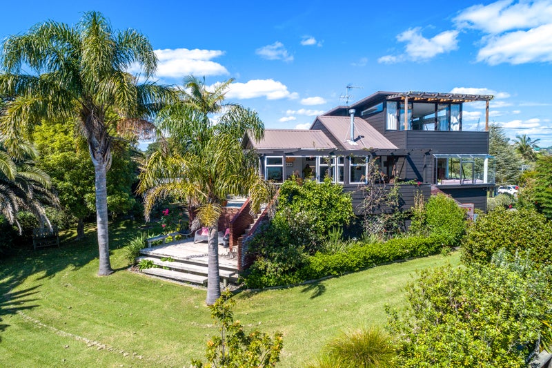 19 Esslin Road, Surfdale, Waiheke Island - Carousel 1