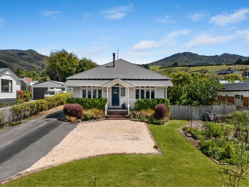 15 Hugh Street, Sawyers Bay, Port Chalmers - Carousel 1