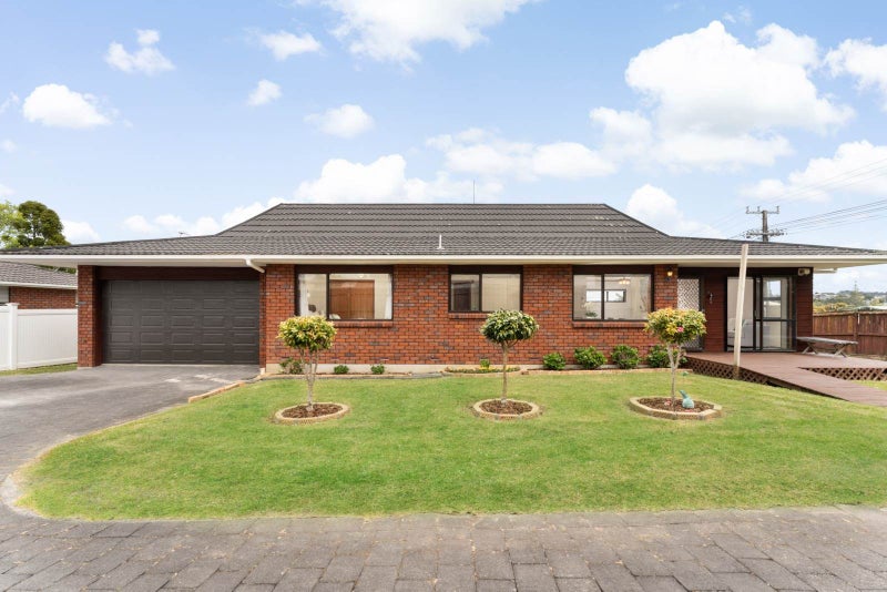 1/167 Deep Creek Road, Torbay, Auckland - Carousel 1