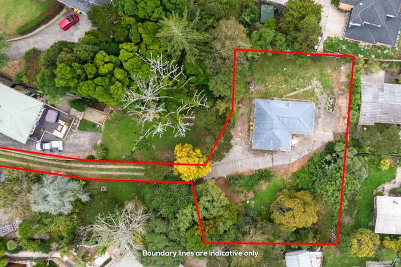 28 West Lynn Road, Titirangi, Auckland - Carousel 1